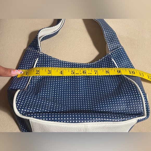 Bodhi Nantucket Shoulder Bag in Leather - Picture 4 of 8